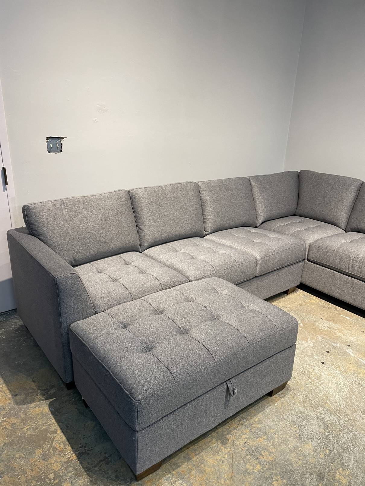 Gray Sectional New With Ottoman 2 Pieces 2 