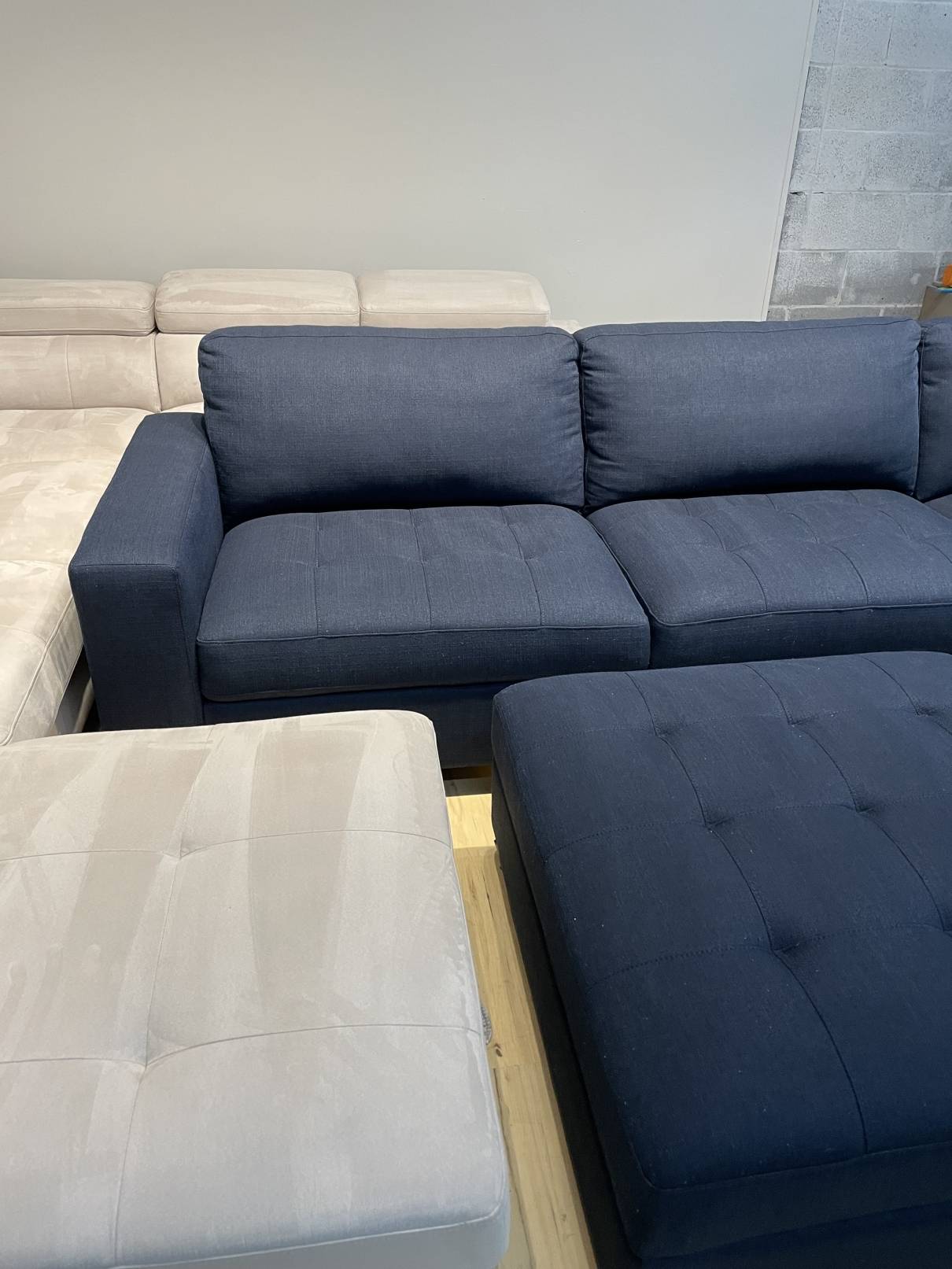 fabric sectional with ottoman        <h3 class=